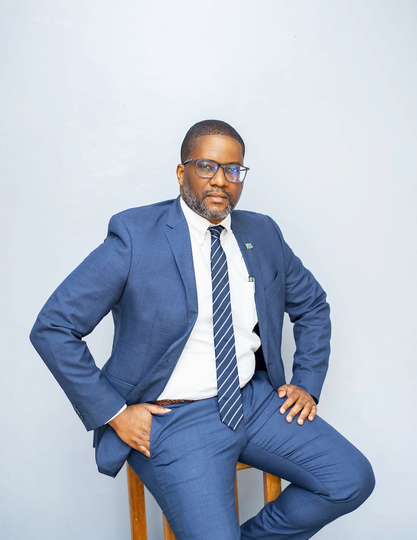 Olivier Otschudi Omanga — Artisan du web